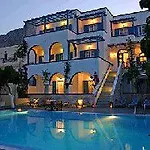 Otel Artemis Santorini 3*