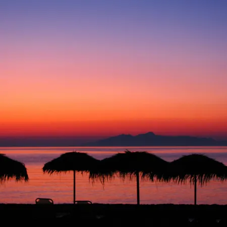 Hotel Artemis Santorini 3*
