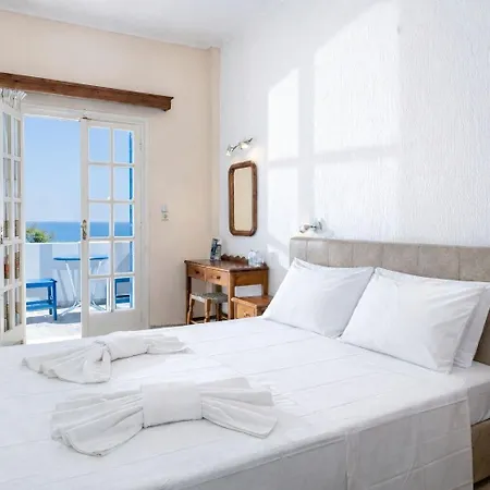 Artemis Santorini Hotel 3*