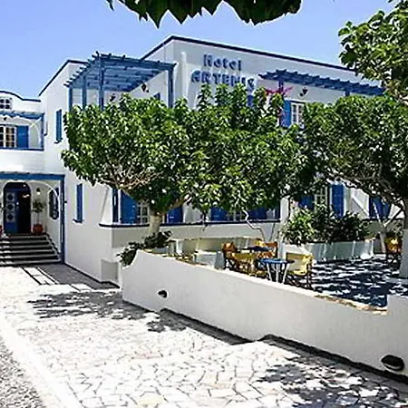 Hotel Artemis Santorini Kamári