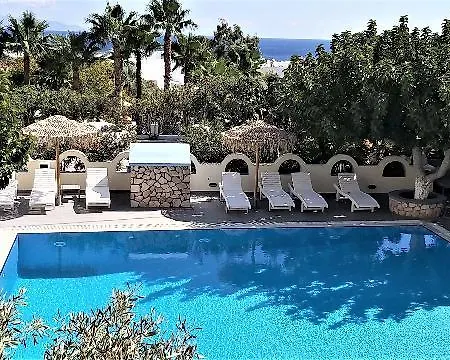 Artemis Santorini Hotel Kamári