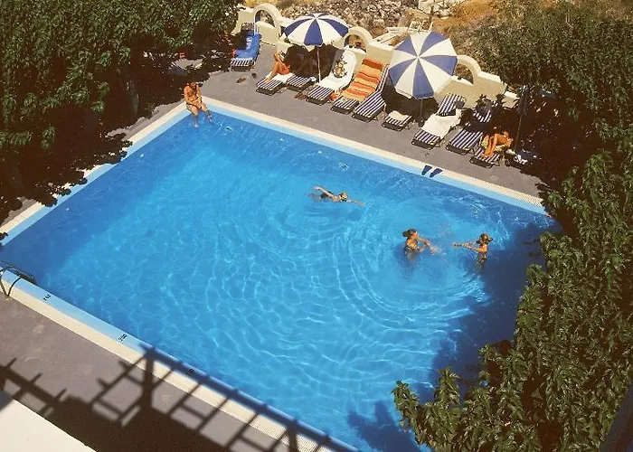 Hotel Artemis Santorini