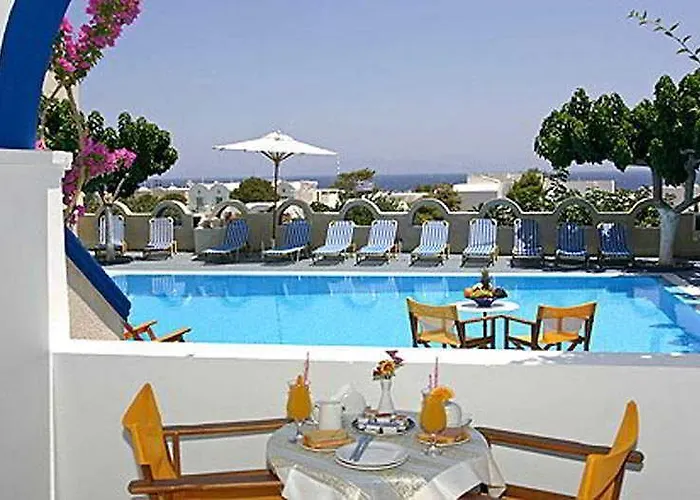 Artemis Santorini מלון